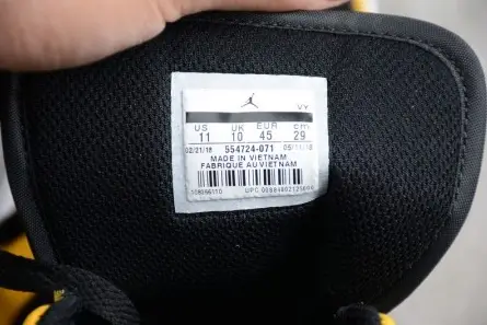 AIR JORDAN 1 MID Cozy 3689 