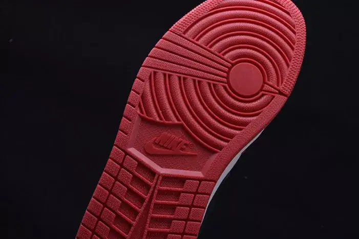 AIR JORDAN 1 RETRO Affordable 4026 
