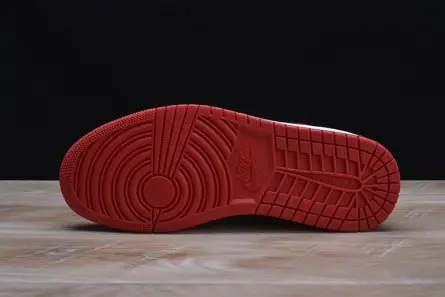 AIR JORDAN 1 RETRO Compact 987 