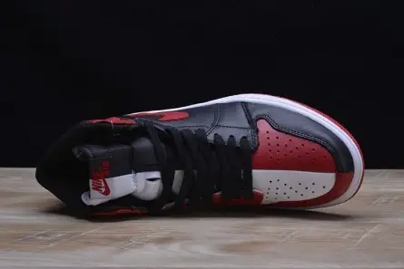 AIR JORDAN 1 RETRO Compact 987 