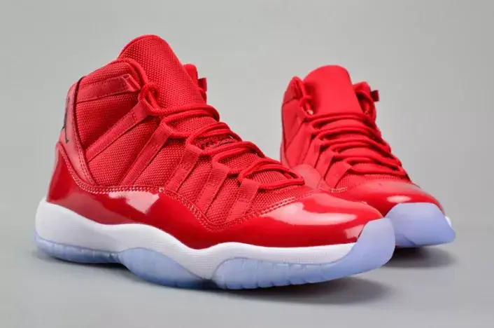 AIR JORDAN 11 RETRO BG (GS) DailyWear 7057 