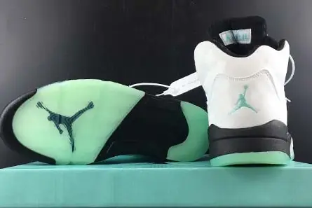 AIR JORDAN 5 ISLAND GREEN CN2932-100 Modern 7104 