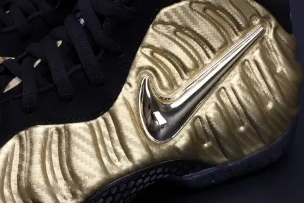 Air Foamposite Pro "Metallic Gold" Black mens 624041-701 Sleek 5462 