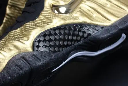 Air Foamposite Pro "Metallic Gold" Black mens 624041-701 Sleek 5462 