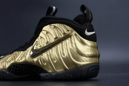 Air Foamposite Pro "Metallic Gold" Black mens 624041-701 Sleek 5462 