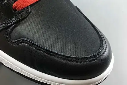 Air Jordan 1 “Black Satin” 555088-060 Practical 110 