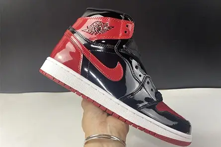 Air Jordan 1 High OG “Bred Patent” 555088-063 Functional 740 