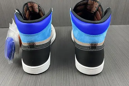 Air Jordan 1 High OG Prototype DC6515-100 Trendsetting 9273 