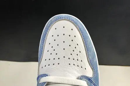Air Jordan 1“ Hype Royal” 555088-402 Classic 8147 