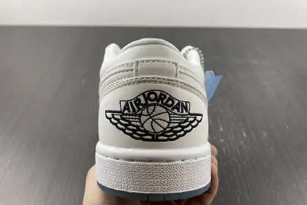 Air Jordan 1 Low DA8301-101 UrbanStyle 3665 