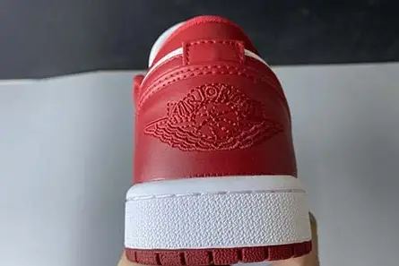 Air Jordan 1 Low GYM RED GYM RED-WHITE 553558-611 Resilient 9782 