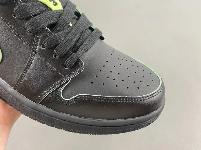 Air Jordan 1 Low HM3690-001 Compact 7179 