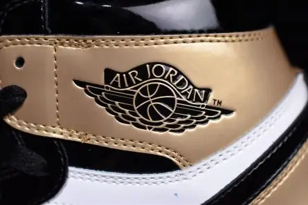 Air Jordan 1 Metallic Gold 861428-007 Versatile 2440 