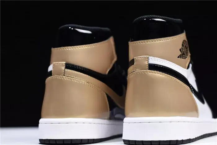Air Jordan 1 Metallic Gold 861428-007 Versatile 2440 