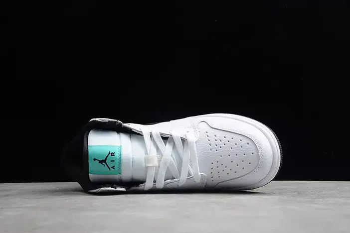 Air Jordan 1 Mid BG 'Hyper Jade' - Air Jordan - 554725-122 GoAnywhere 5920 
