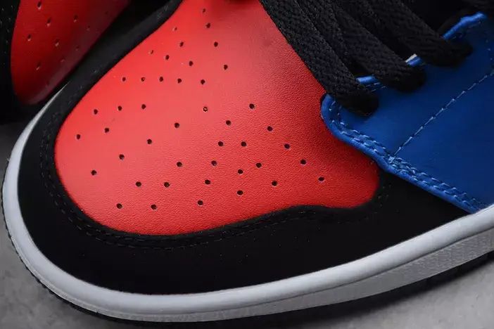 Air Jordan 1 Mid GS Resilient 3020 