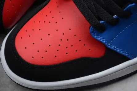 Air Jordan 1 Mid GS Resilient 3020 