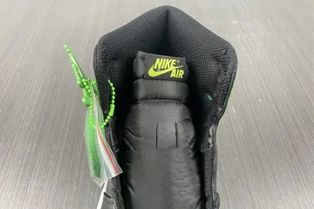 Air Jordan 1 Retr OG 55508-030 UrbanStyle 349 