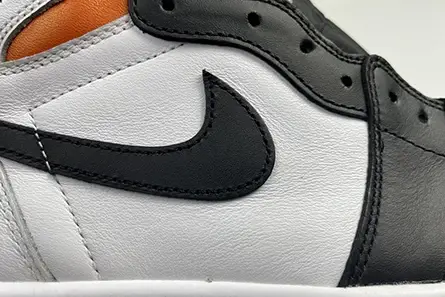 Air Jordan 1 Retro High Electro Orange 555088-180 Soft 2830 