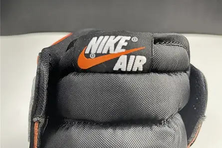 Air Jordan 1 Retro High Electro Orange 555088-180 Soft 2830 