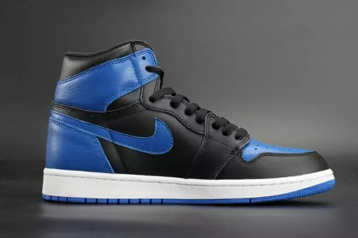 Air Jordan 1 Retro High OG 2017 Royal Blue 555088-007 Elegant 591 