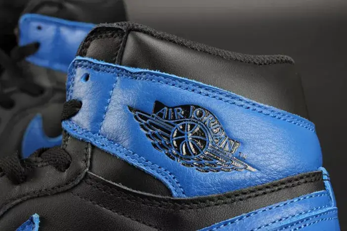 Air Jordan 1 Retro High OG 2017 Royal Blue 555088-007 Elegant 591 