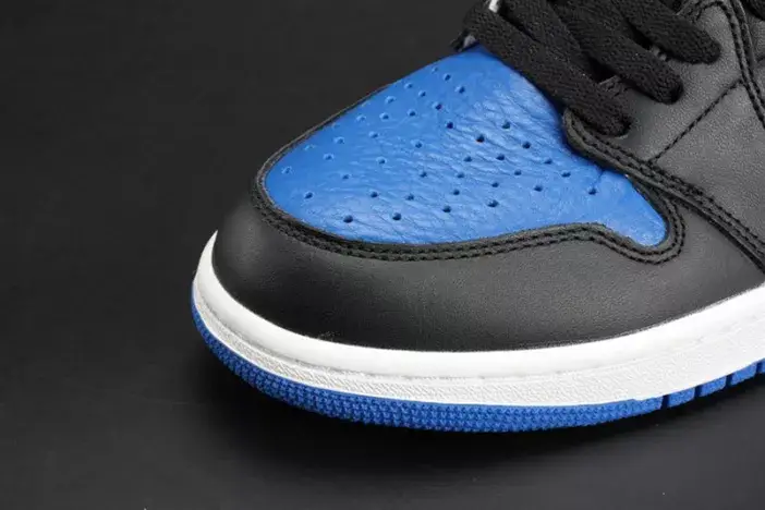 Air Jordan 1 Retro High OG 2017 Royal Blue 555088-007 Elegant 591 
