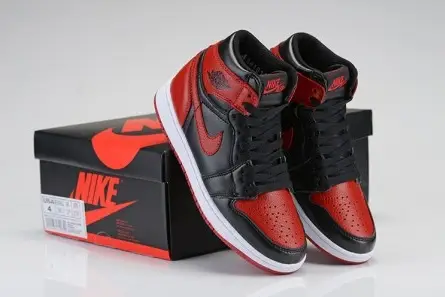 Air Jordan 1 Retro High OG BG - 575441 001 DailyWear 1303 