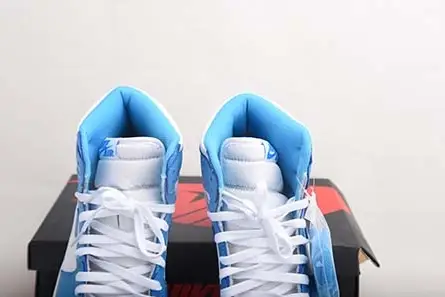 Air Jordan 1 Retro High OG “UNC” 555088-117 DailyWear 2364 