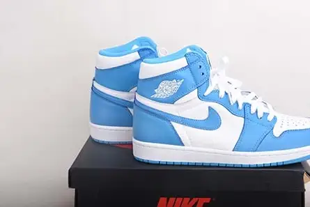 Air Jordan 1 Retro High OG “UNC” 555088-117 DailyWear 2364 