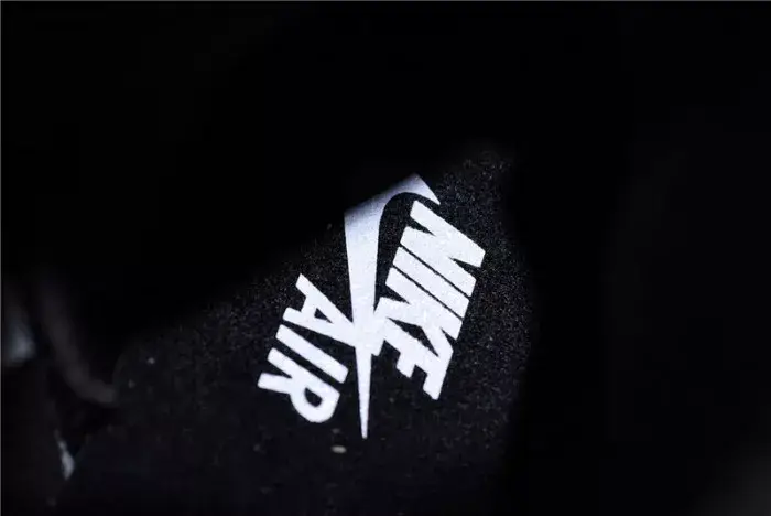 Air Jordan 1 Retro High Og - Air Jordan - 555088-010 Compact 7402 