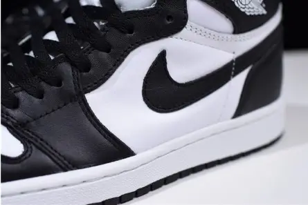 Air Jordan 1 Retro High Og - Air Jordan - 555088-010 Compact 7402 