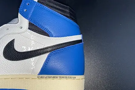 Air Jordan 1 Travis Scott DH3227-105 Resilient 3276 