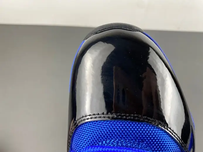 Air Jordan 11 CT8012-400 Stylish 6117 