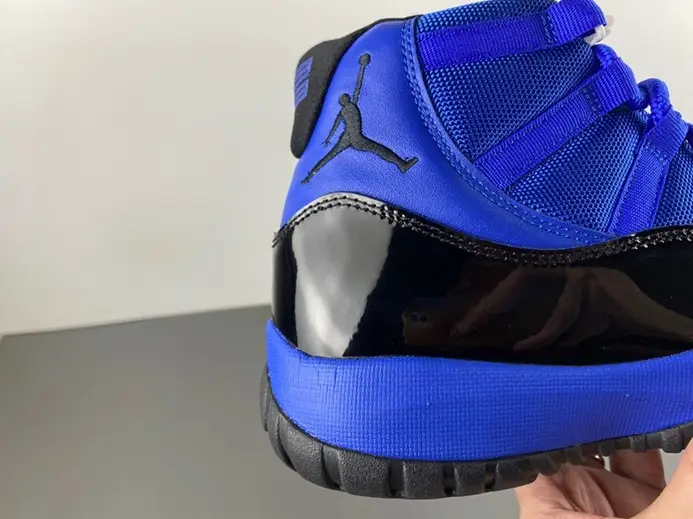 Air Jordan 11 CT8012-400 Stylish 6117 
