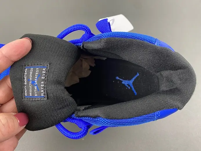 Air Jordan 11 CT8012-400 Stylish 6117 