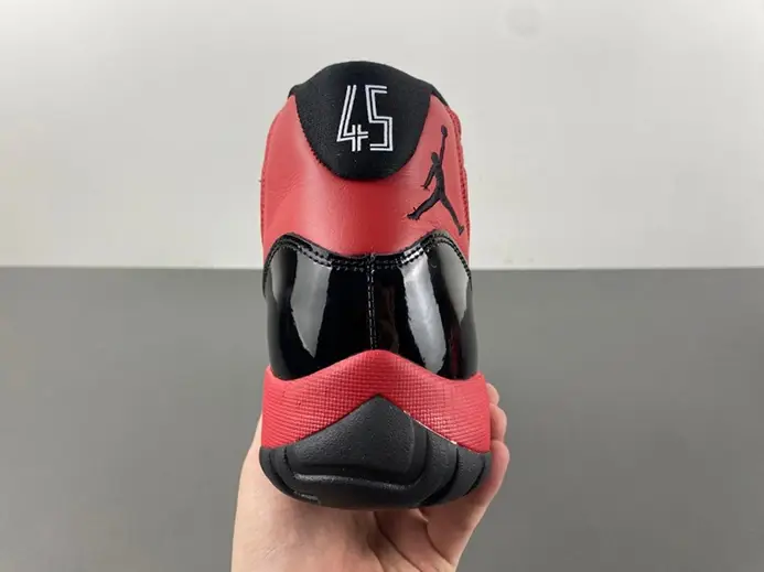 Air Jordan 11 CT8012-600 Cozy 5916 