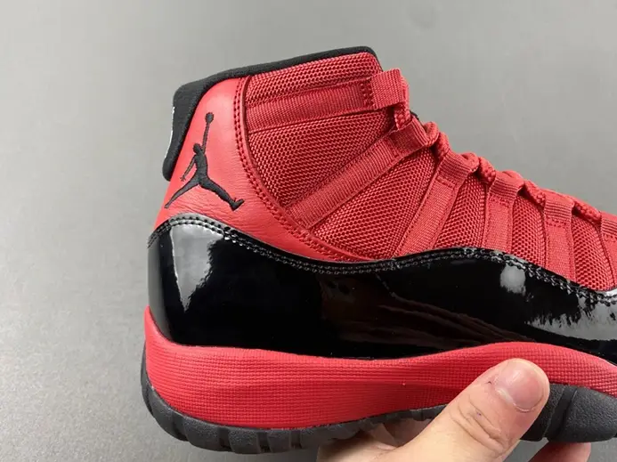 Air Jordan 11 CT8012-600 Cozy 5916 
