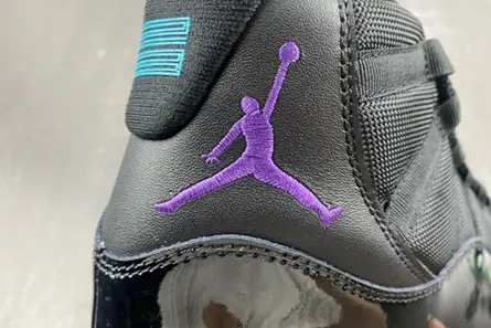Air Jordan 11 Retro 378037 006 Vibrant 3180 