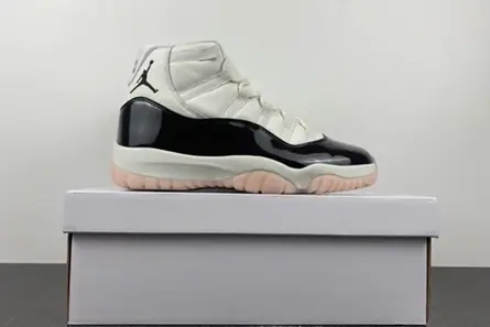 Air Jordan 11 WMNS “Neapolitan” AR0715-101 Refined 7964 
