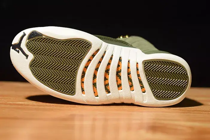 Air Jordan 12 Chris Paul Class of 2003 130690-301 Classic 3188 