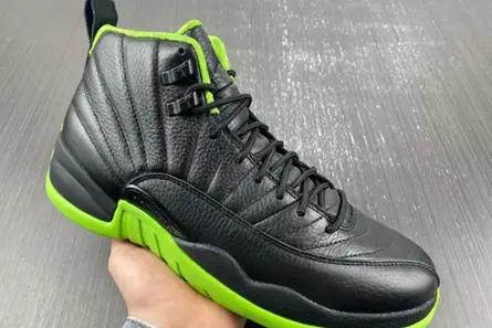 Air Jordan 12 Retro BLACK GREEN Lightweight 1833 