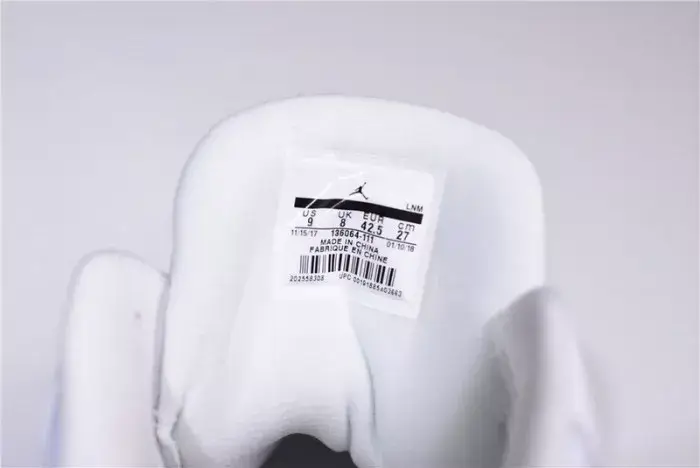 Air Jordan 3 Retro Triple White 136064-111 Lightweight 4277  FFDCA841