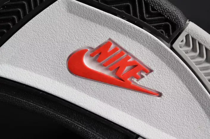Air Jordan 4 OG “White Cement”  840606-192 SportInspired 1474 