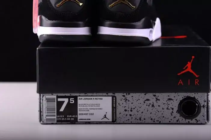Air Jordan 4 “Royalty” 308497-032 Timeless 8759 