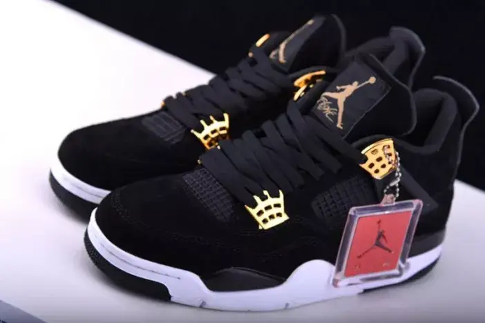 Air Jordan 4 “Royalty” 308497-032 Timeless 8759 