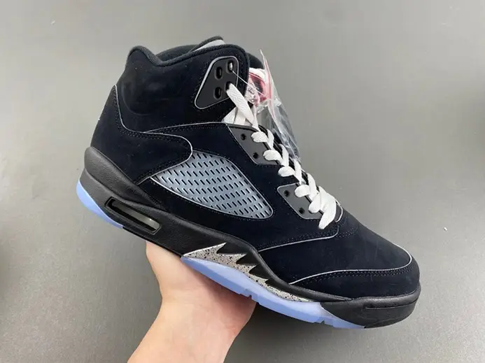 Air Jordan 5 “Black Metallic Reimagined” HF3975-001 Classic 6022 