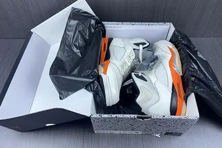 Air Jordan 5 “Total Orange” DC1060-100 Unique 5626 