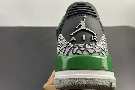 Air Jordan Retro 3 Pine Green CT8532-030 Modern 9855 
