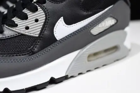 Air Max 90 Essential - Nike - 537384-032 EyeCatching 5987 
